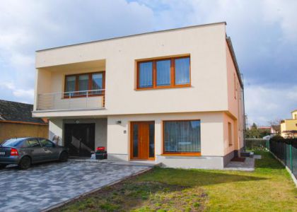 Rodinný dům Kravaře 0